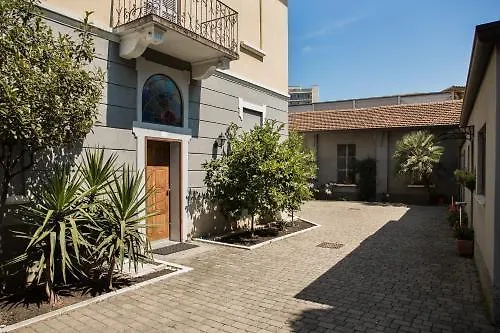 Hotel Amico Milano Certosa Otel Milano