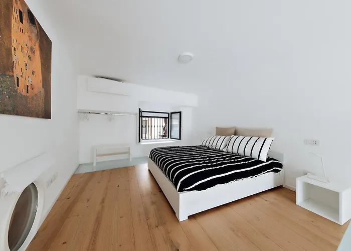 Appartement Luxury Loft Castello Milaan