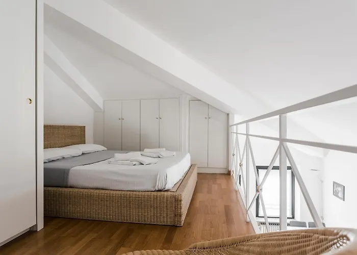 Daire Hostmate - - Vicolo Fiori - Brera *