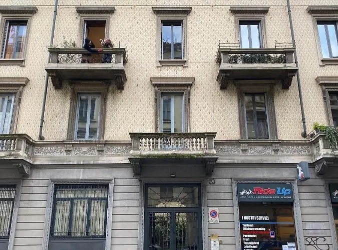 Apartment San Gregorio Luxury Master Guest Mailand
