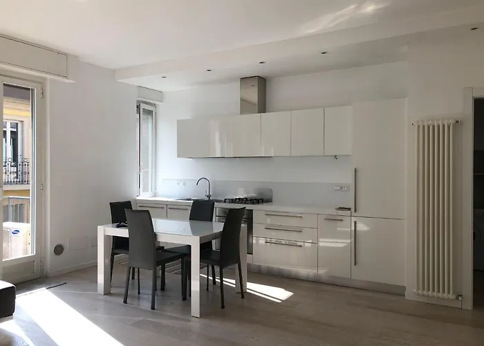 Апартаменты Bright & Spacious Near Navigli - Ponti