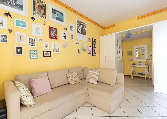 Bnbutler Torelli - Grazioso E Luminoso Bilocale Appartement