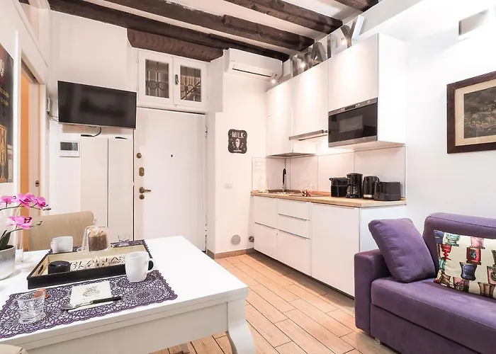 Apartment Corso Genova 21, Navigli & Duomo - Charming