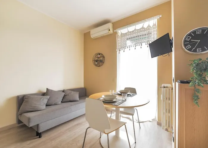 Apartment Pasteur Modern With Terrace! Milan