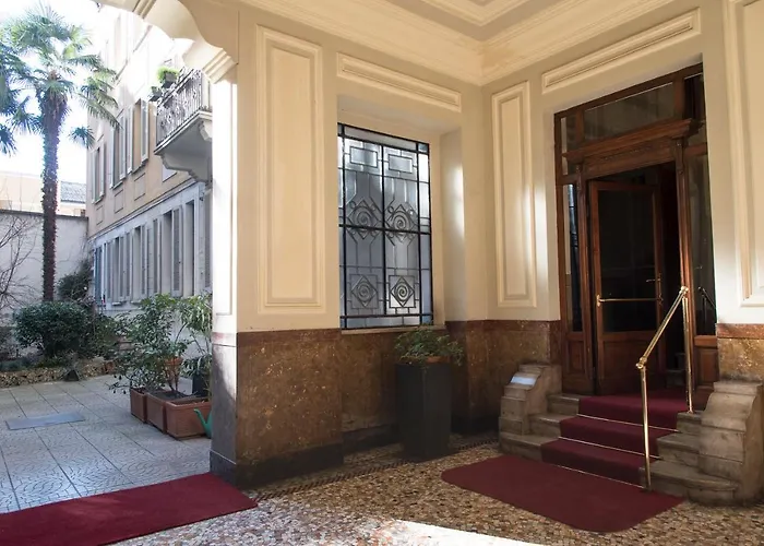 Sophisticated Near Duomo *