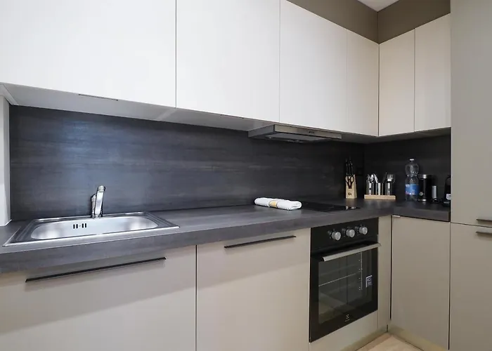 Premium Two-level Caiazzo Stazione Appartement