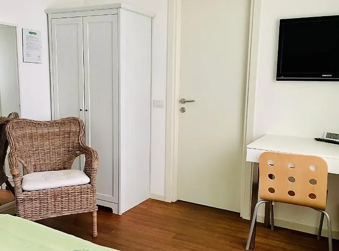 Via Padova 165 3* Mediolan