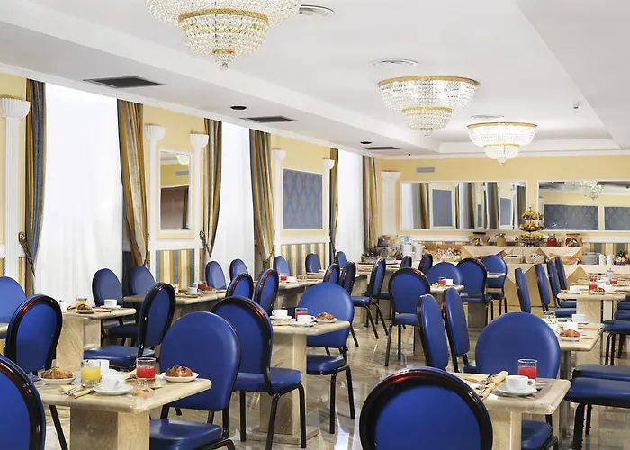 호텔 Grand Plaza 4*