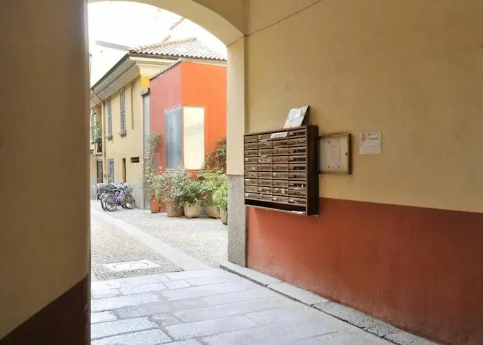 Vigevano * Milánó
