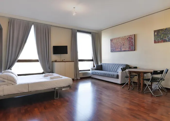 Duomo Luxury Vii