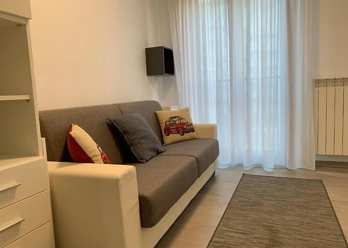 아파트 Trilocale In Zona Bocconi/navigli *