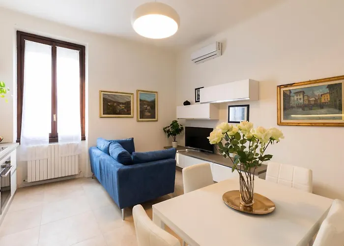 Bicocca - 2 Bedrooms * Mediolan