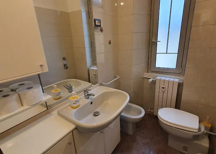 Апартаменты Tolstoj Metro Apartment Milano *