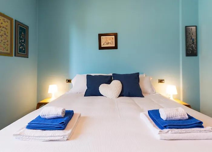 Fara Haus Deluxe - 2 Bedrooms Apartment Milan