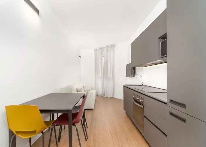 Casa Da Mirabello ميلان