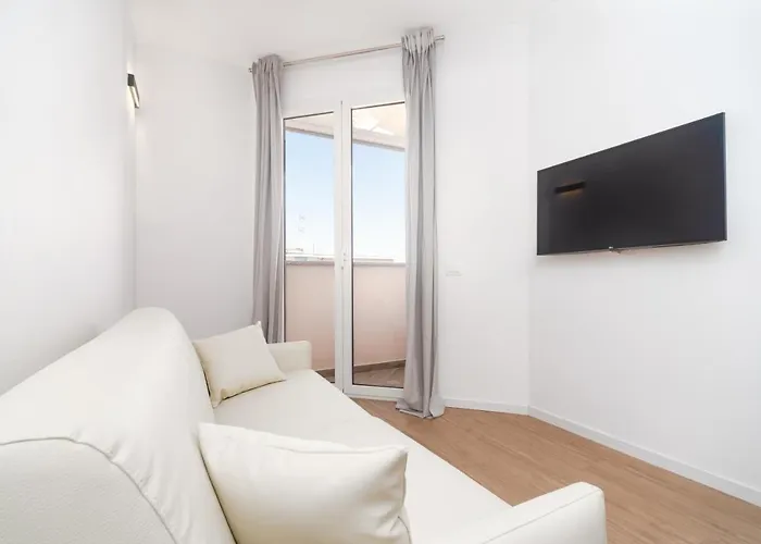 Casa Da Mirabello ميلان