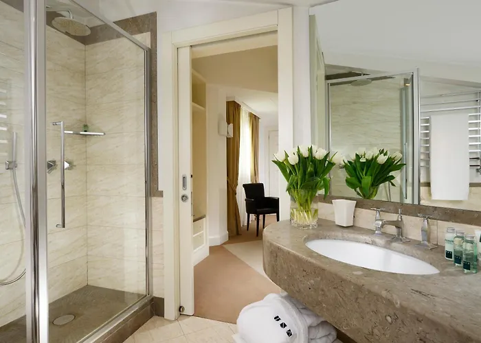 Maison | Esperienze 4* מילאנו