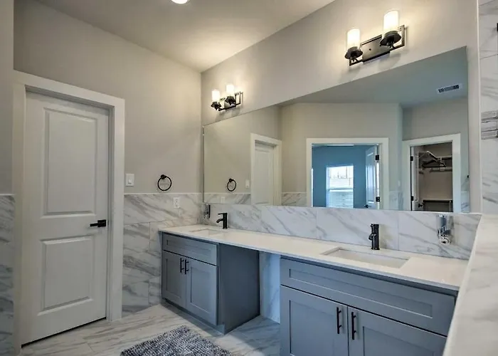 Hotel Genius Downtown 3*