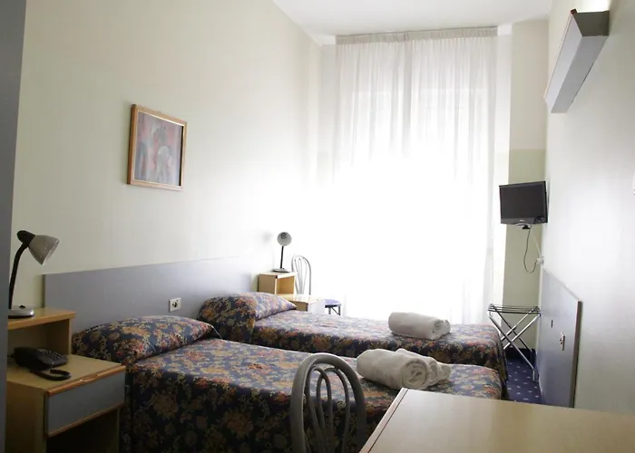 Lugano מלון 3*