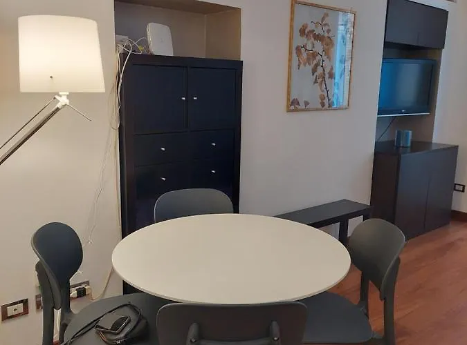 Perfect Place In Porta Venezia Апартаменты *