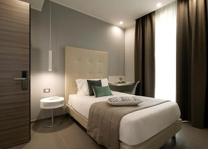 Hotel H21 3*
