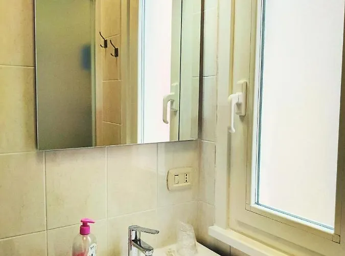 Ph *