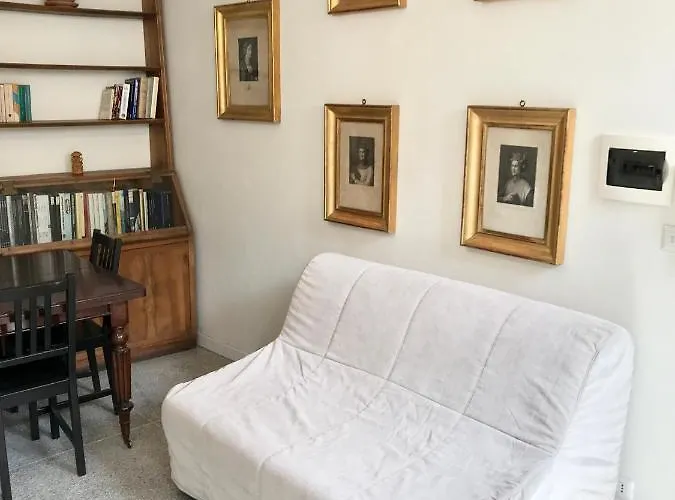 Casa Cairoli * Milano