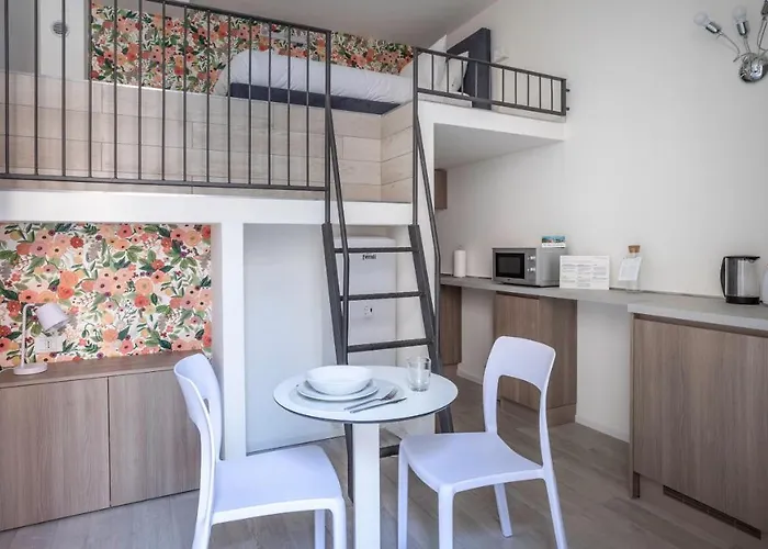Italianway - The B Village Business Milan