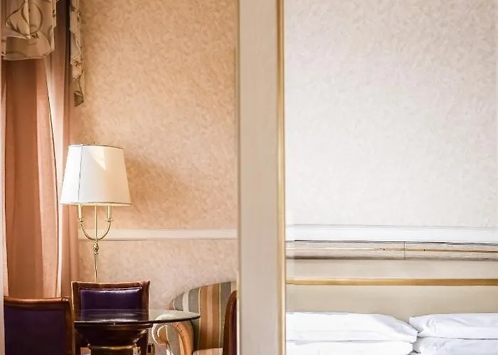 Hotel Romana