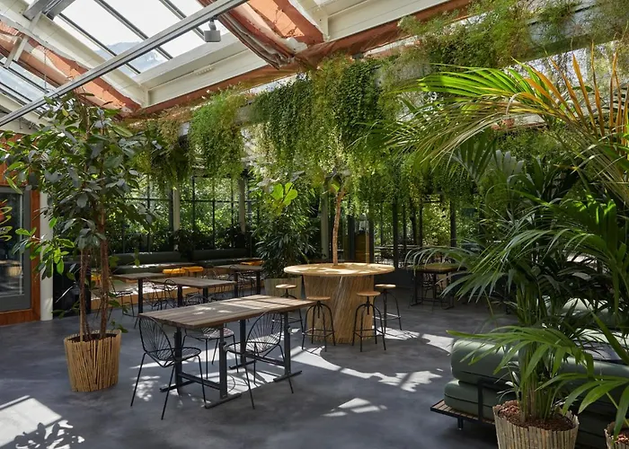 Хостел Combo *