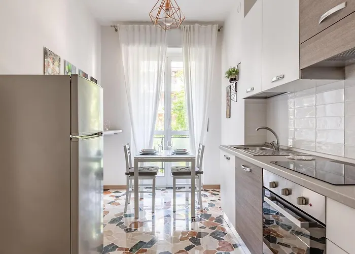 Piazzale Udine Balcony Apartment Milan