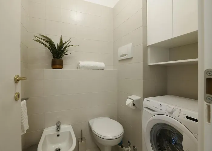 Contempora - Elvezia Park - 1bed, 1bath With Balcony - E34 Milano