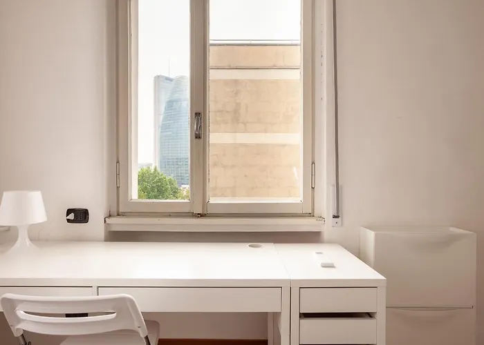 Spazioso - City Life - Fiera - Alcuino 5 Apartment