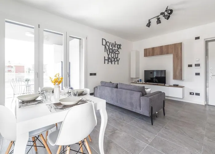 Modern Apt With Terrace And Parking! Apartmán *