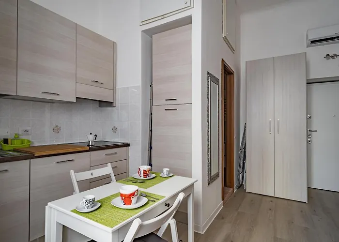 Apartment Milano, La Casetta Di Beatrice - By Host4u *