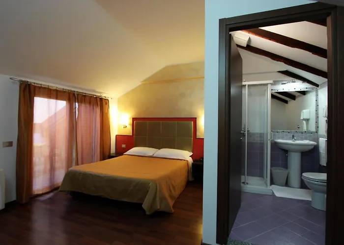 Lux Durante Μιλάνο