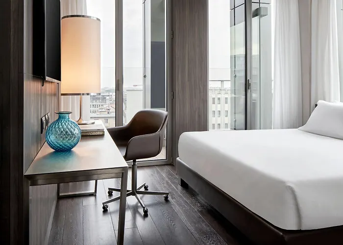 酒店 Hyatt Centric 4*