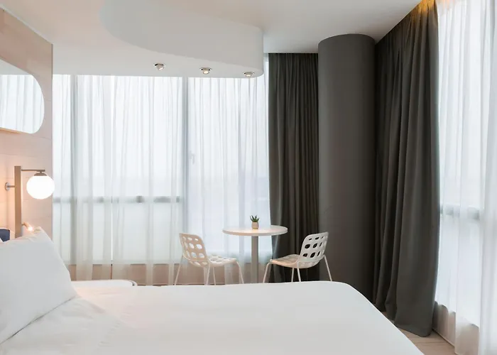 Voco Milan-fiere By Ihg ホテル 4*