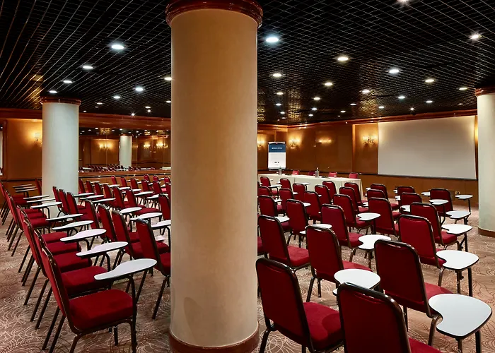 Scandinavia Otel 4*