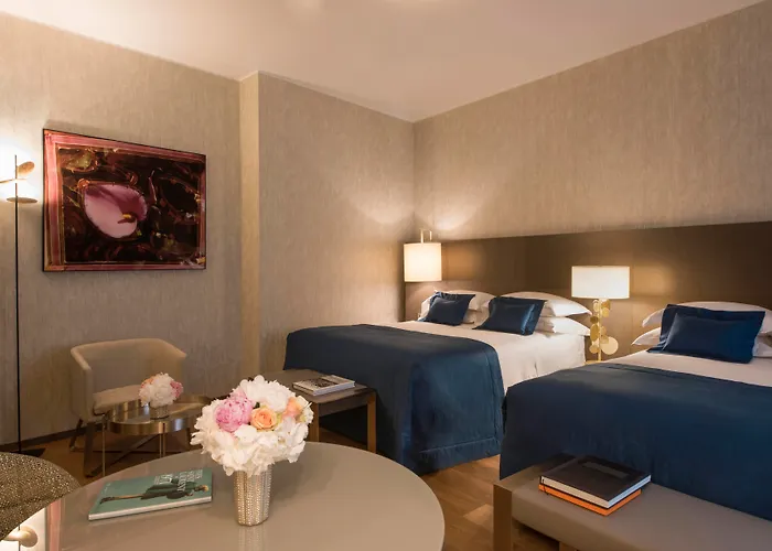Отель Rosa Grand - Starhotels Collezione 4*