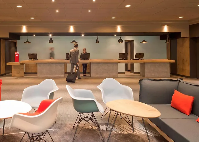 Ibis Centro Hotel 3*