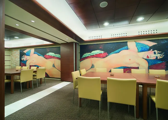Cusani Hotel 4*
