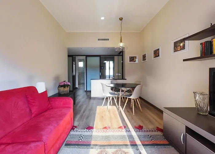 Mba24. Charming Close To Metro Fieracitylife 아파트