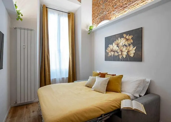 Rent - Duomo Brera - Elegant In Design District