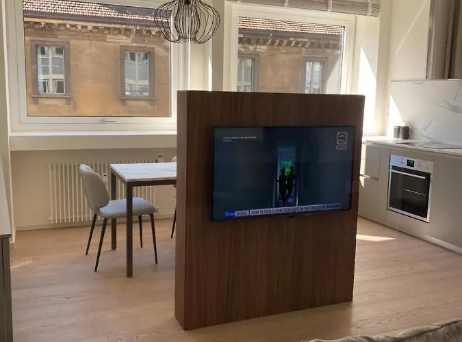 Torino 64 - Duomo Center Luxury Perfect X2! דירה