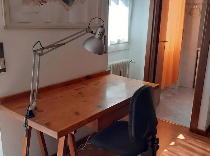 Camera A Zona Nolo Cimiano Rum i privatbostad