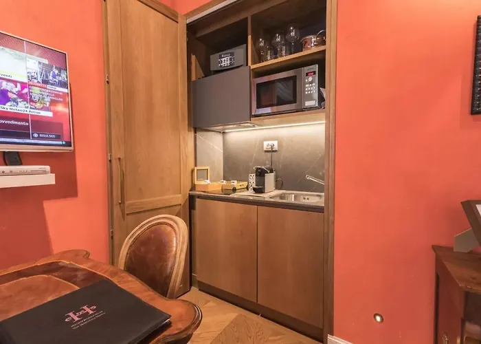 Italianway - Borgonuovo 12 Apartman *