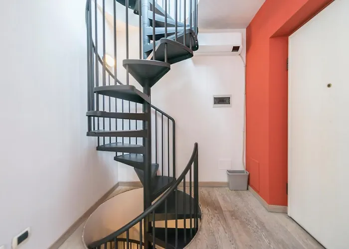 Heart Centre Navigli 3 Levels 아파트