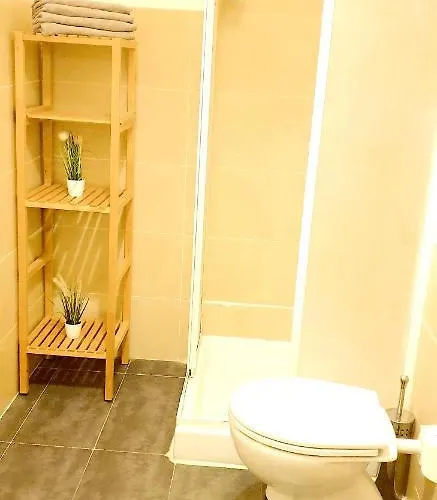 Apartman Trend Vicio La Metro Maciacchini Moderni Wi Fi Gratuito Nuova Gestione Milánó