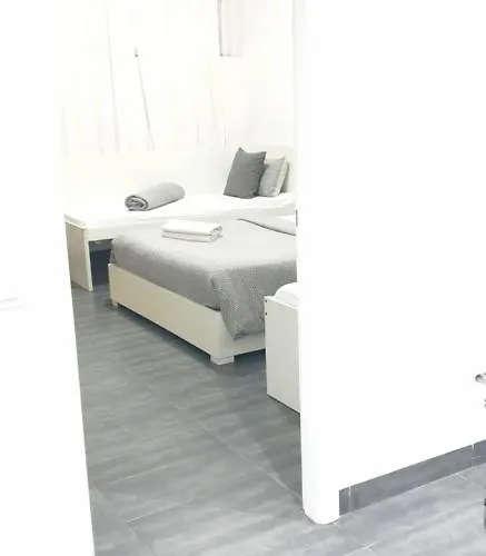 Trend Vicio La Metro Maciacchini Moderni Wi Fi Gratuito Nuova Gestione Apartman *